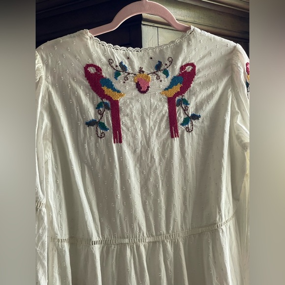 Farm Rio NWOT 100% Cotton Macaw Cross Stitch Tropical Embroidered Eclectic Maxi - Picture 10 of 15